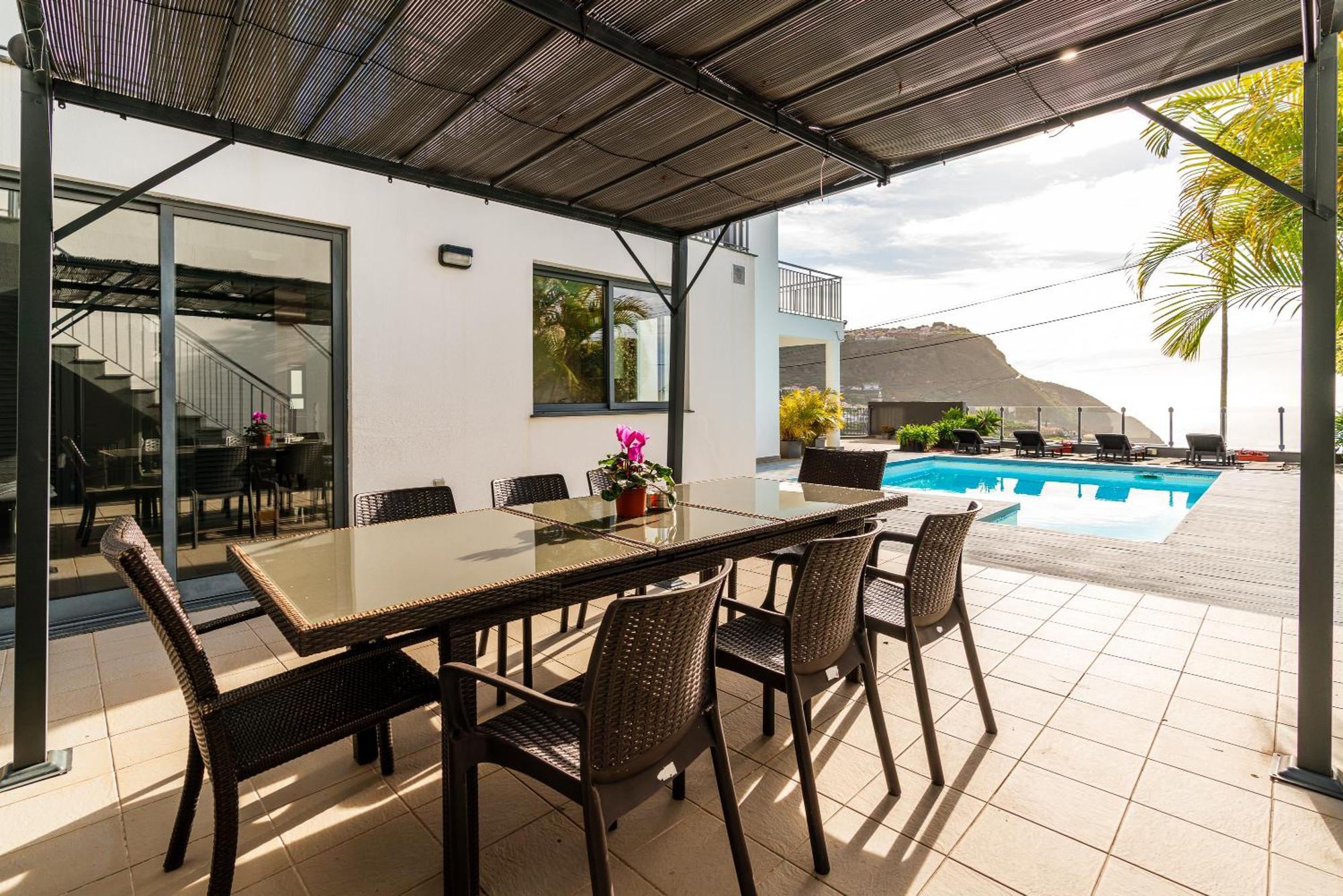 Villa Nunes, Big Holiday House With Private Pool 칼례타 외부 사진