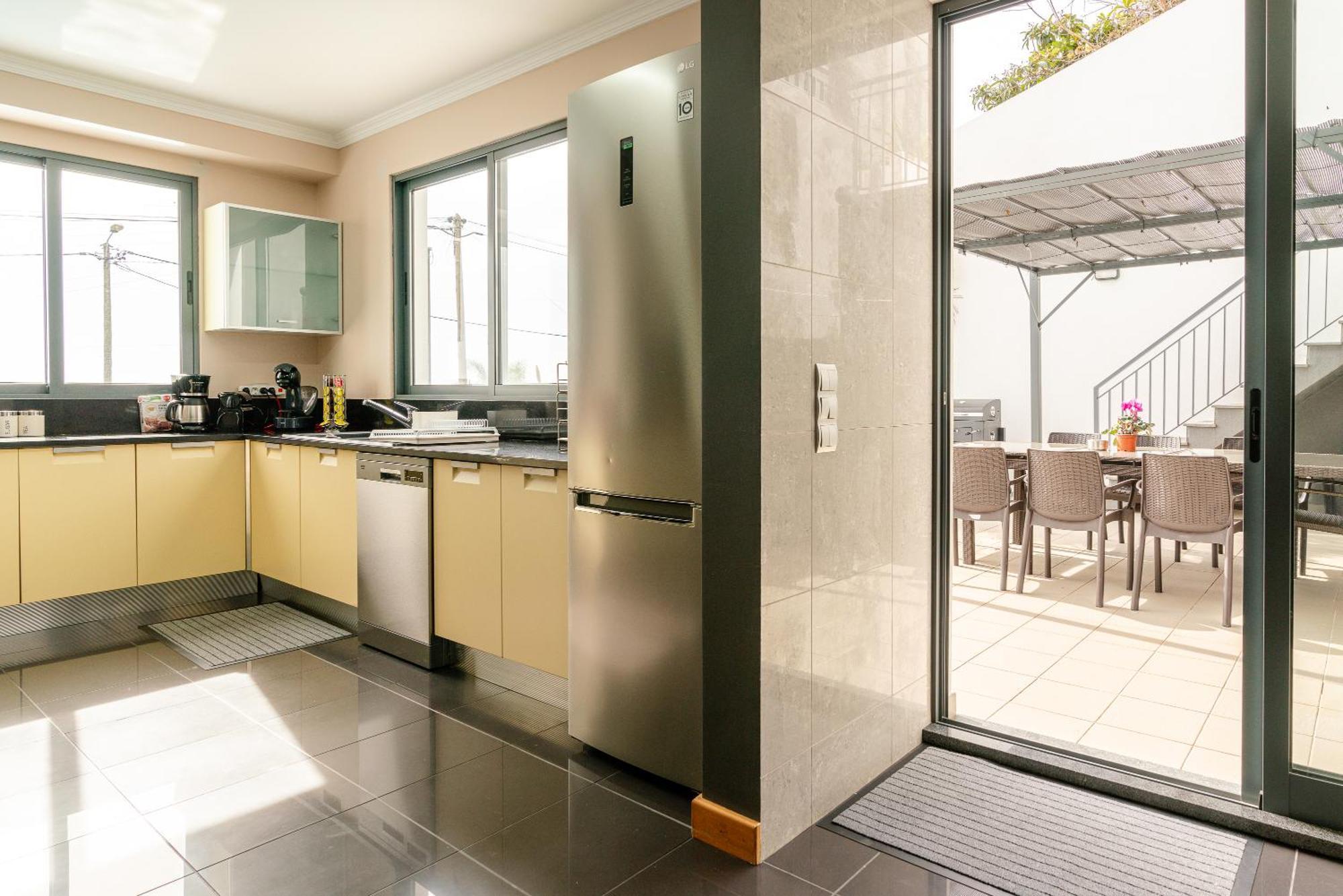 Villa Nunes, Big Holiday House With Private Pool 칼례타 외부 사진