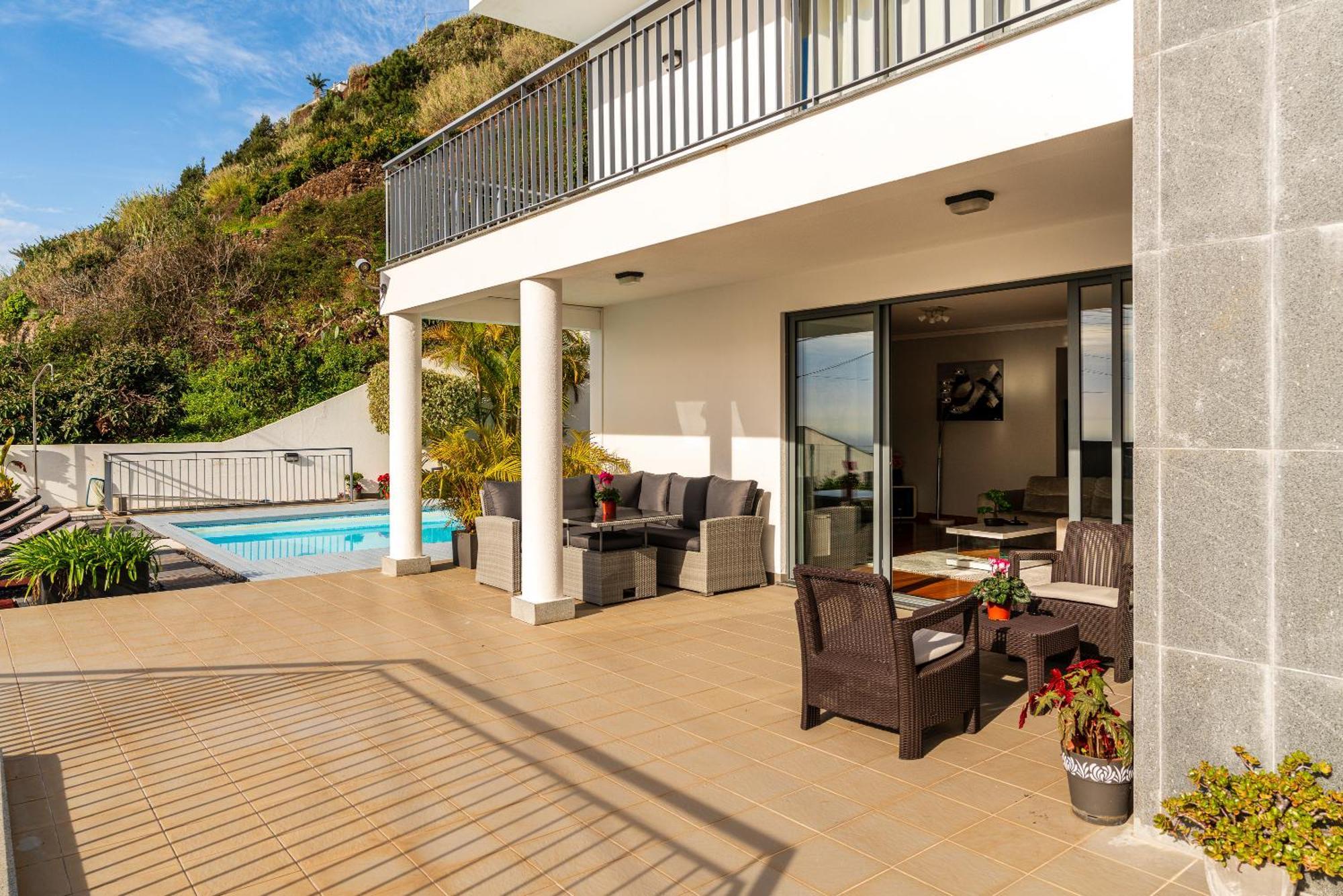 Villa Nunes, Big Holiday House With Private Pool 칼례타 외부 사진