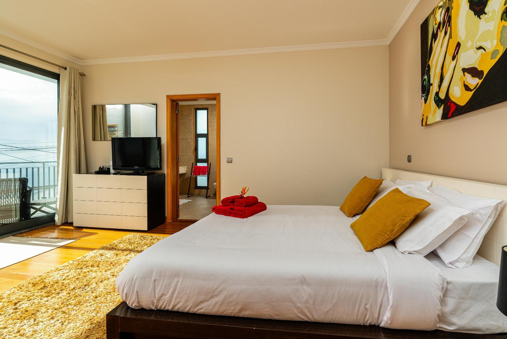 Villa Nunes, Big Holiday House With Private Pool 칼례타 외부 사진